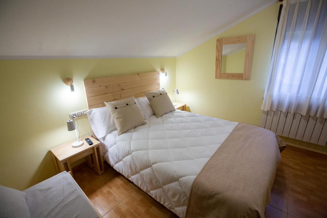 La Casona De Cardes Hotel Onís Eksteriør billede