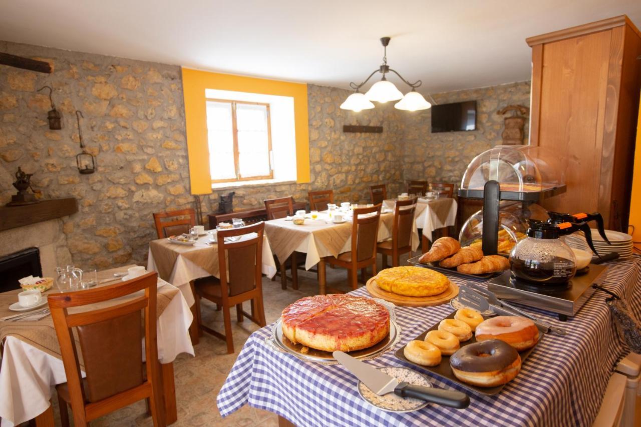 La Casona De Cardes Hotel Onís Eksteriør billede