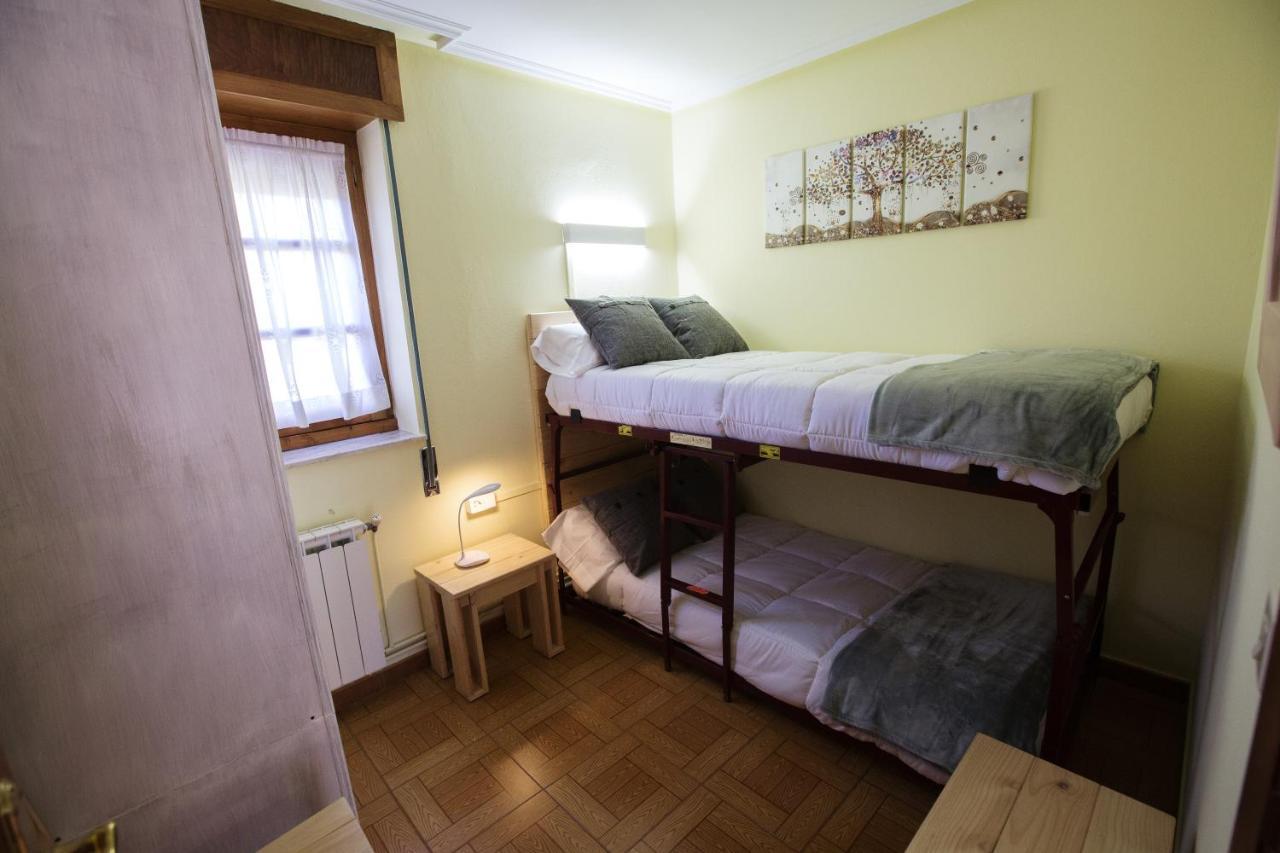 La Casona De Cardes Hotel Onís Eksteriør billede