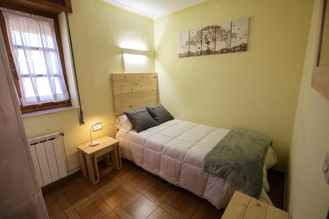 La Casona De Cardes Hotel Onís Eksteriør billede